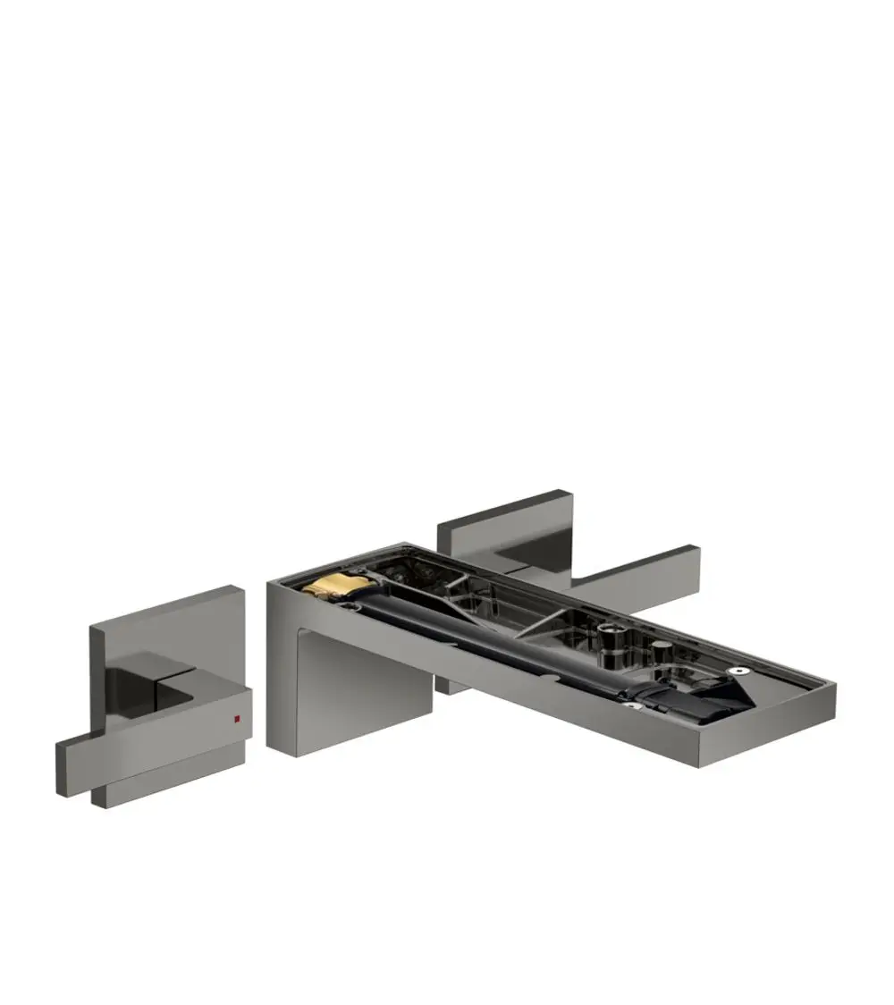 Wandmontierte AXOR Waschtischarmatur in Polished Black Chrome, bestehend aus Auslauf und zwei Bedienelementen, sichtbar montiert ohne Platte.